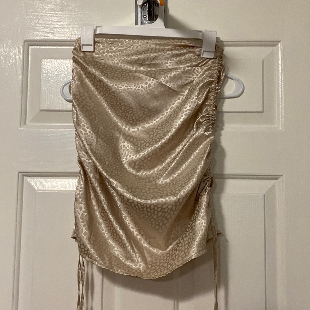 Adjustable mini skirt